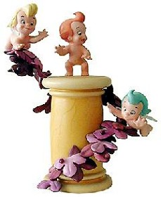 WDCC Disney Classics_Fantasia Cupids On Pillar Love's Little Helpers