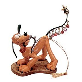 WDCC Disney Classics_Plutos Christmas Tree Pluto Helps Decorate Ornament