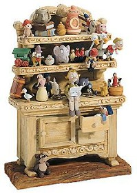 WDCC Disney Classics_Pinocchio Geppetto's Toy Creations (hutch) Geppetto's Toy Creations