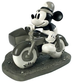 WDCC Disney Classics_The Dog Napper Mickey Mouse On Patrol