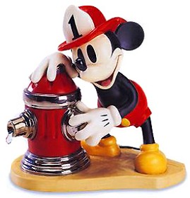 WDCC Disney Classics_Mickey's Fire Brigade Mickey Mouse Fireman To The Rescue